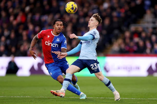 及其面临的 及其面临的